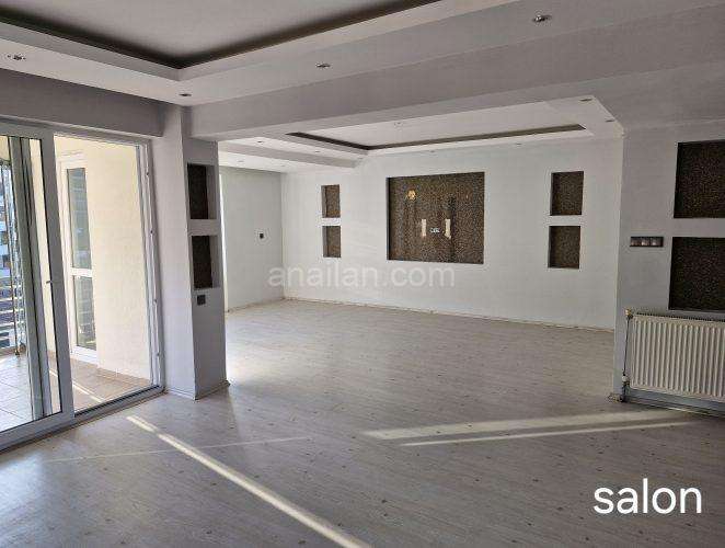 Acıl satılık daire 190 m2 ebebeyin banyolu geniş odalar