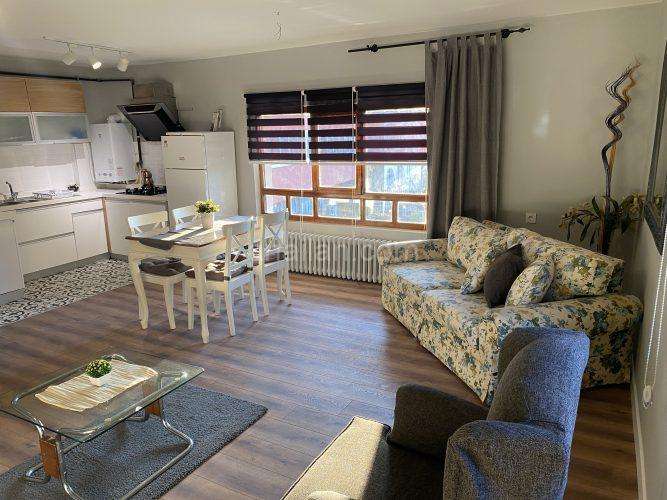 Hastanelere ve Üniversitelere yakın Eşyalı Kiralık Daire